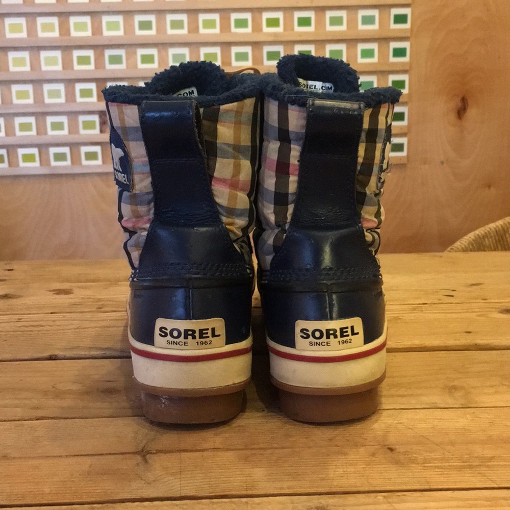 🎉SOLD🎉SOREL Tivoli Dress Ie Plaid Boots - Picture 6 of 8